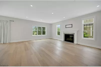 4 Dirlam Dr, Florham Park, NJ 07932 - Photo 18
