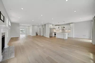 4 Dirlam Dr, Florham Park, NJ 07932 - Photo 8