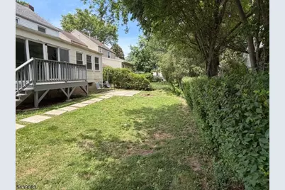 19 Alexander Ave, Bloomfield, NJ 07003 - Photo 4