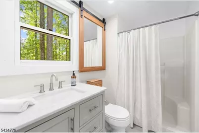 219 Buckley Ave, White Township, NJ 07863 - Photo 32