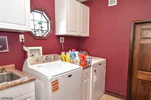 45 Lakeshore Dr, Oakland, NJ 07436 - Photo 34