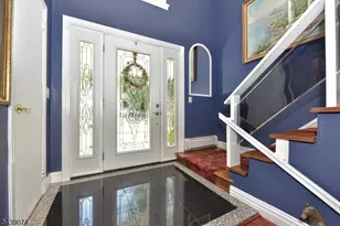 45 Lakeshore Dr, Oakland, NJ 07436 - Photo 6
