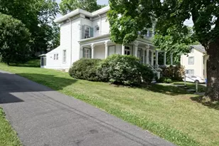 56 W Main St, Clinton, NJ 08809 - Photo 2