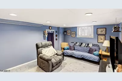 332 Riverside Ave, Lyndhurst Township, NJ 07071 - Photo 24