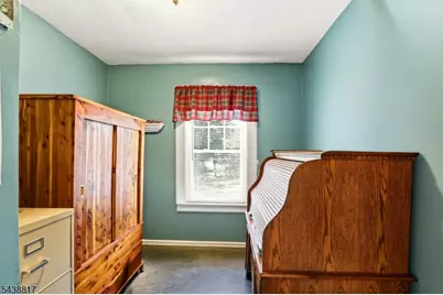 332 Riverside Ave, Lyndhurst Township, NJ 07071 - Photo 26