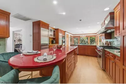486 Summit Rd, Mountainside, NJ 07092 - Photo 6