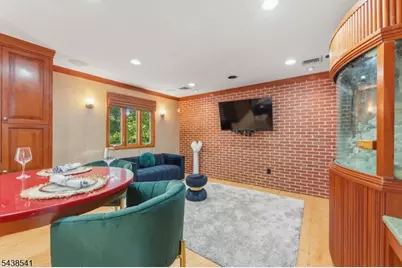 486 Summit Rd, Mountainside, NJ 07092 - Photo 8