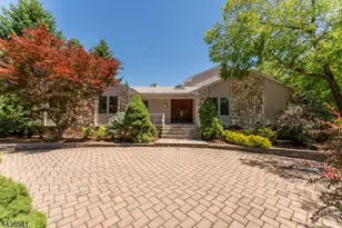 486 Summit Rd, Mountainside, NJ 07092 - Photo 2
