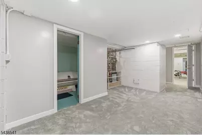 486 Summit Rd, Mountainside, NJ 07092 - Photo 26