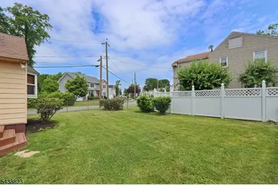 2515 Jackson Ave, Union Township, NJ 07083 - Photo 2