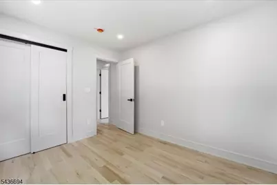 180 Sheridan Ave, Clifton, NJ 07011 - Photo 20