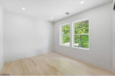 180 Sheridan Ave, Clifton, NJ 07011 - Photo 18