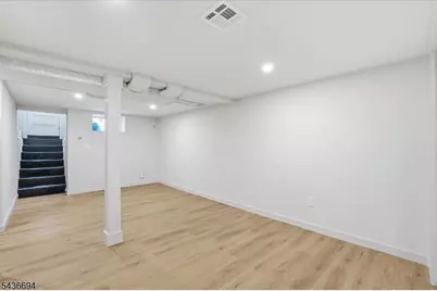 180 Sheridan Ave, Clifton, NJ 07011 - Photo 32