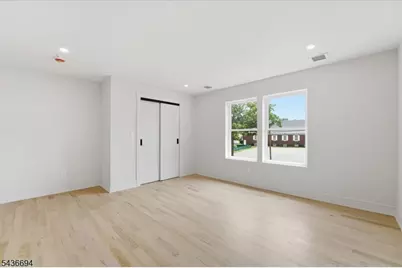 180 Sheridan Ave, Clifton, NJ 07011 - Photo 22