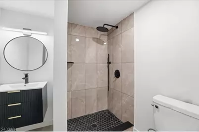 180 Sheridan Ave, Clifton, NJ 07011 - Photo 30