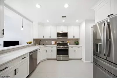 281 Riverwalk Way, Clifton, NJ 07014 - Photo 8