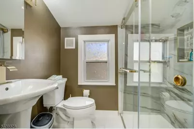 818 Sterling St, Plainfield, NJ 07062 - Photo 28