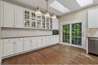 8 Morgan Ct, Morris Township, NJ 07960 - Photo 8