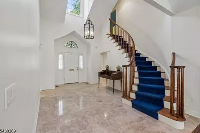 8 Morgan Ct, Morris Township, NJ 07960 - Photo 2