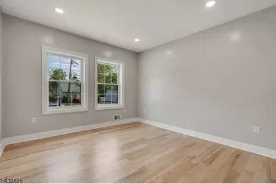 67 Melody Hill Rd, Clifton, NJ 07013 - Photo 12