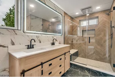 67 Melody Hill Rd, Clifton, NJ 07013 - Photo 10