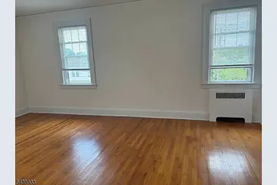 36 Walnut St, Montclair, NJ 07042 - Photo 6
