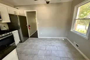 201 E 9th St, Plainfield, NJ 07060 - Photo 6