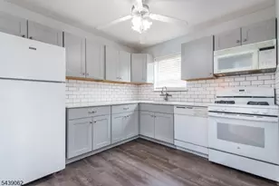901 Stuyvesant-, Union Township, NJ 07083 - Photo 2