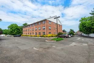 901 Stuyvesant-, Union Township, NJ 07083 - Photo 20