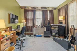 16 Passaic Ave, Hasbrouck Heights, NJ 07604 - Photo 12