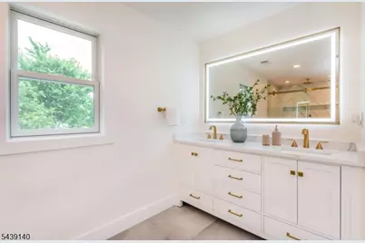 90 Ludlow Rd, Parsippany, NJ 07054 - Photo 24