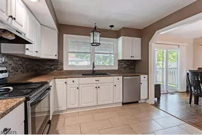 12 River Rd, Jefferson Township, NJ 07438 - Photo 8