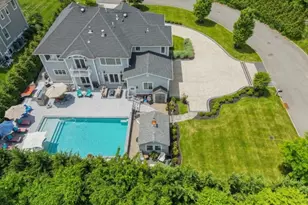 2 Arianna Ct, East Hanover Township, NJ 07936 - Photo 2