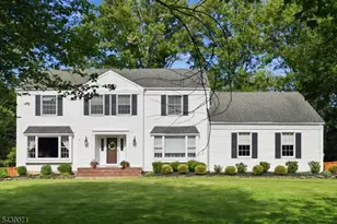 46 Glen Ridge Dr, Washington Township, NJ 07853 - Photo 1