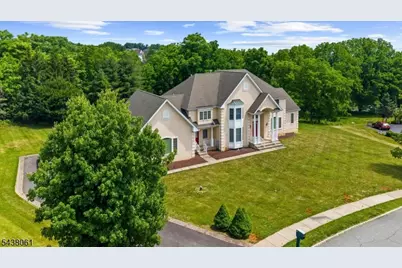 12 Manchur Ct, Raritan Township, NJ 08822 - Photo 1