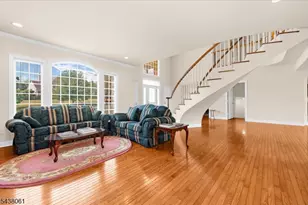 12 Manchur Ct, Raritan Township, NJ 08822 - Photo 6