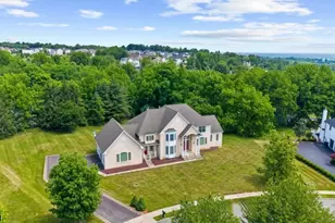12 Manchur Ct, Raritan Township, NJ 08822 - Photo 40