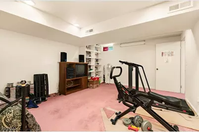 12 Manchur Ct, Raritan Township, NJ 08822 - Photo 34