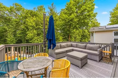 46 Edgemere Rd, Livingston, NJ 07039 - Photo 12