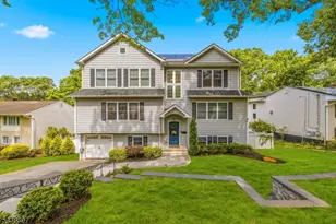 46 Edgemere Rd, Livingston, NJ 07039 - Photo 2