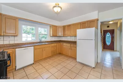 19 Center Ave, Morris Township, NJ 07960 - Photo 16