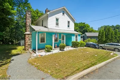 20 Nassau St, North Haledon, NJ 07508 - Photo 2