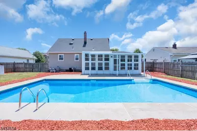 62 Louise Dr, Manville, NJ 08835 - Photo 32