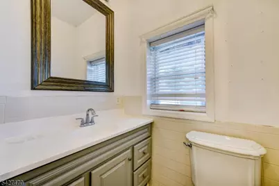 37 E Somerset St #1, Raritan, NJ 08869 - Photo 8