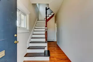 37 E Somerset St, Raritan, NJ 08869 - Photo 2