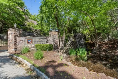 169 Vista Ter, Pompton Lakes, NJ 07442 - Photo 34
