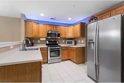 169 Vista Ter, Pompton Lakes, NJ 07442 - Photo 12