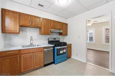 479 Centre St, Nutley, NJ 07110 - Photo 18