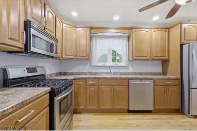 261 Eyland Ave, Roxbury Township, NJ 07876 - Photo 20