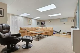 211 Yorktowne Ct, Washington Township, NJ 07676 - Photo 16